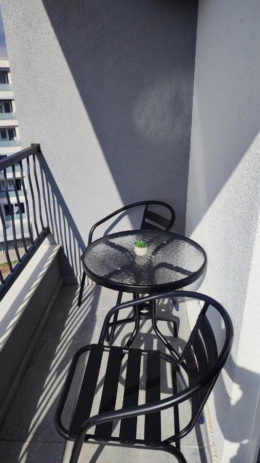 Apartmani Stari Aerodrom Podgorica Esterno foto